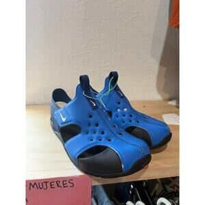 Nike Sunray Protect Sandals Boys Size 13 Blue Water Shoes